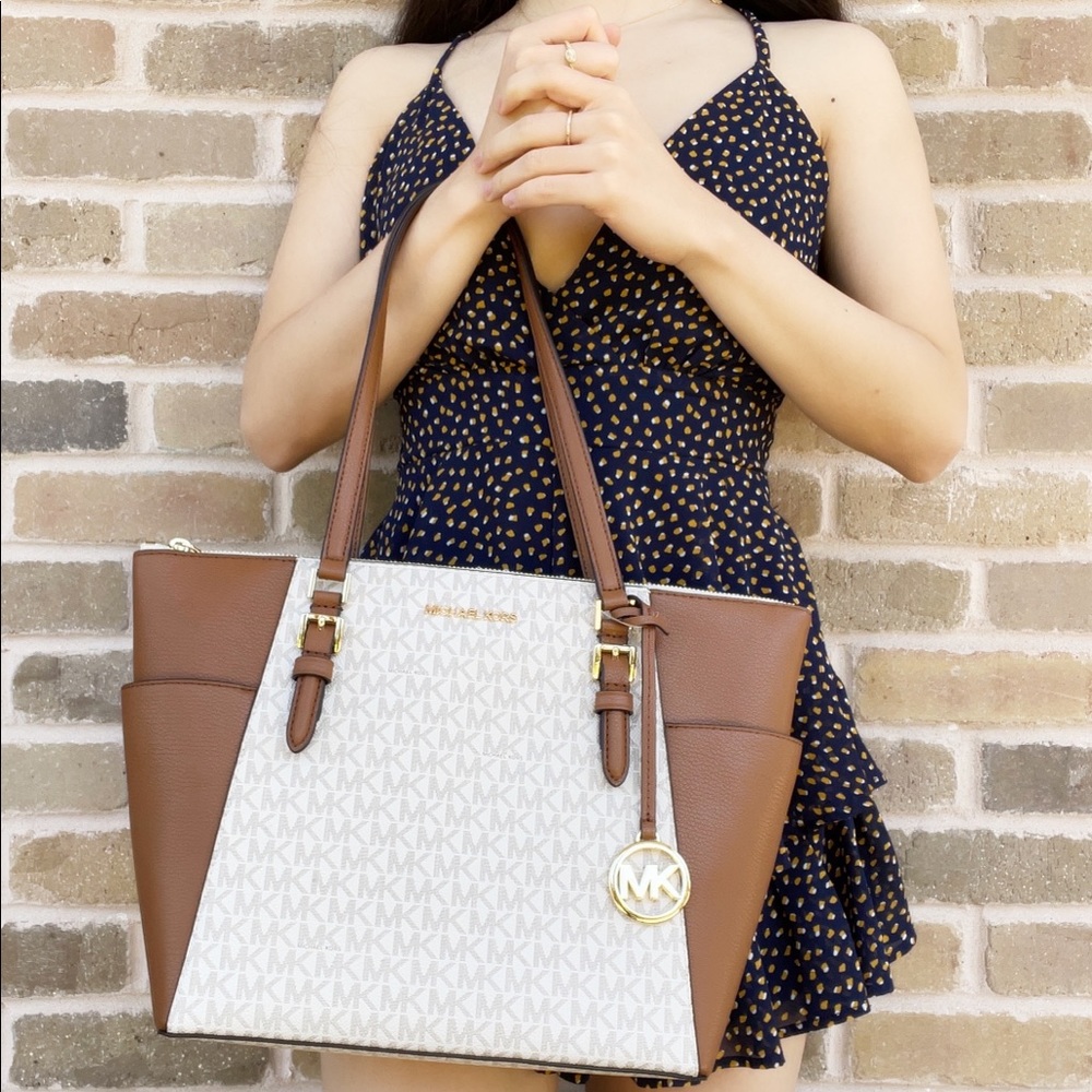 BUNDLE 👜- Michael Kors Tote & wallet Vanilla - Picture 2 of 8